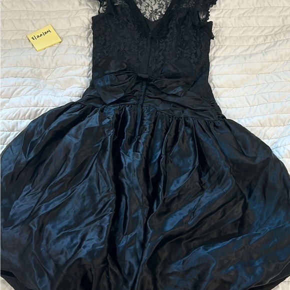 Vintage 80’s Gunne Sax Dress - Picture 4 of 8